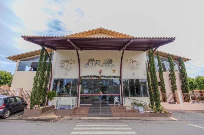 Diroma Fiori - Hoteis Com Roupa De Cama --- Destinos Combinados Turismo Caldas Novas Zewnętrze zdjęcie